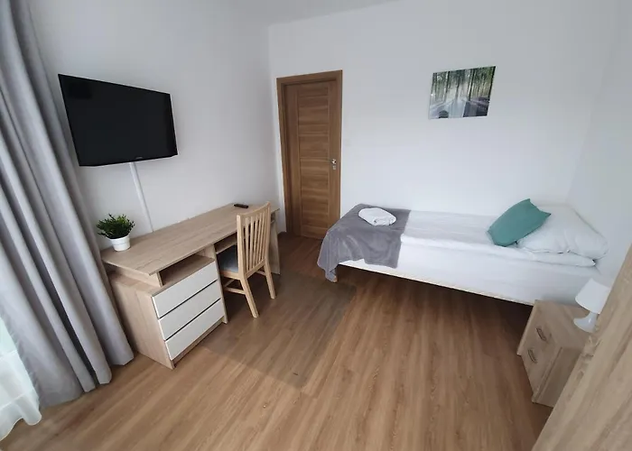 Bialy Bed and breakfast 3*