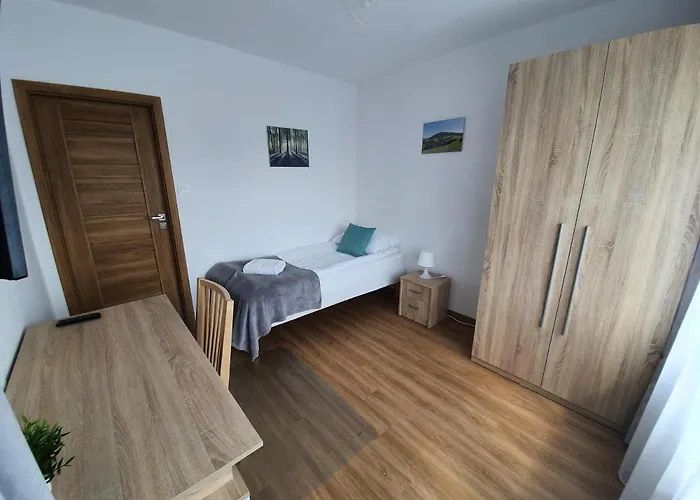 Bed & Breakfast Bialy 3*