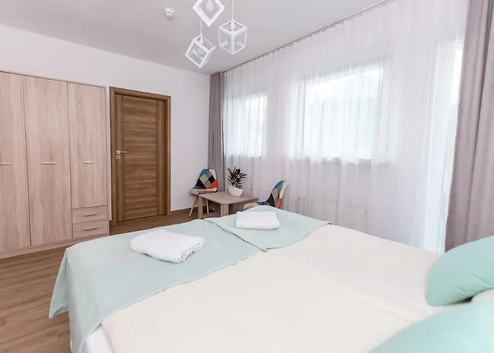 Bialy Bed & Breakfast 3*